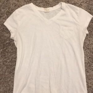 white v neck tee